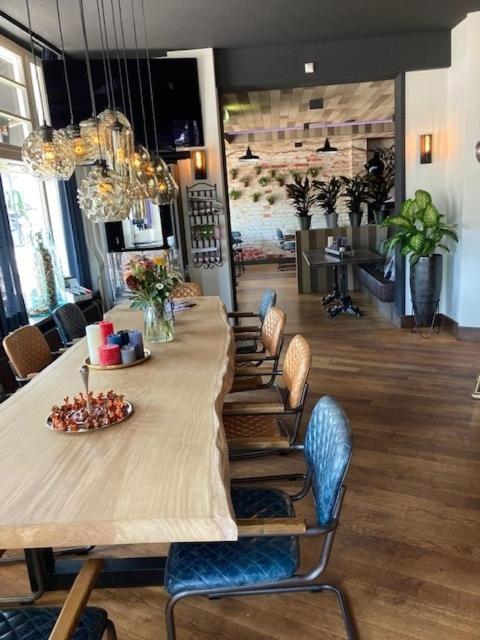 Boutique Hotel De Valk Valkenswaard Eksteriør billede
