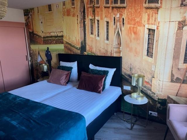 Boutique Hotel De Valk Valkenswaard Eksteriør billede