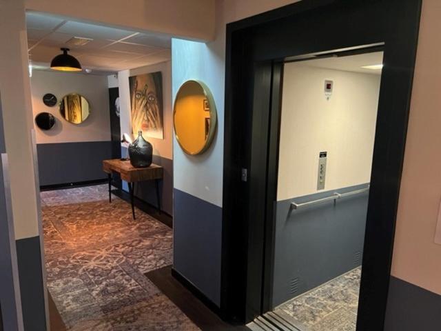 Boutique Hotel De Valk Valkenswaard Eksteriør billede